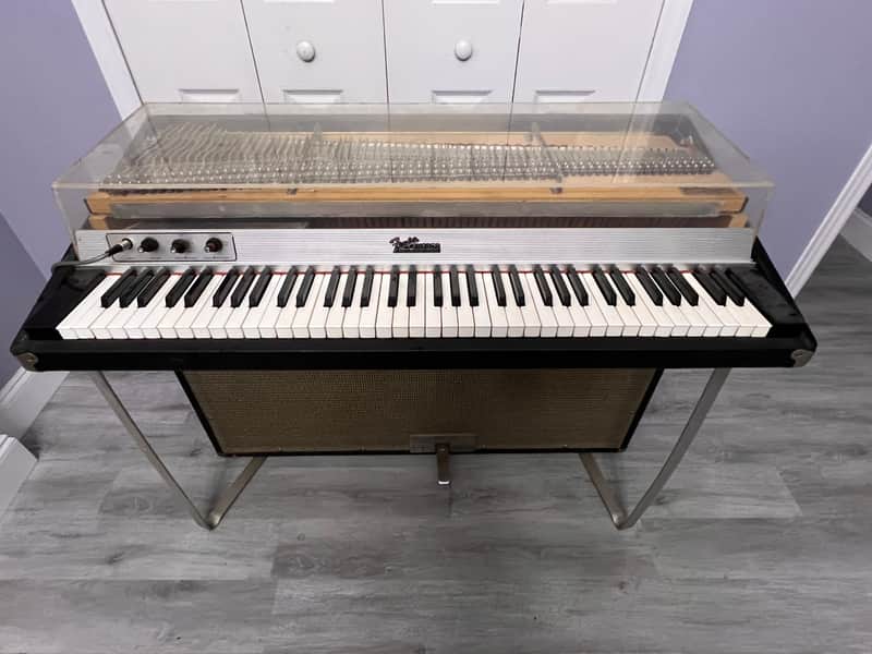Fender Rhodes Suitcase Piano 73-Key Electric Piano (1969 - 1974