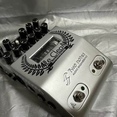 Two Notes Le Clean Dual Channel Tube Preamp 2010s - Silver image 3