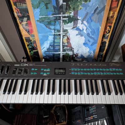 Yamaha DX21 Synthesizer