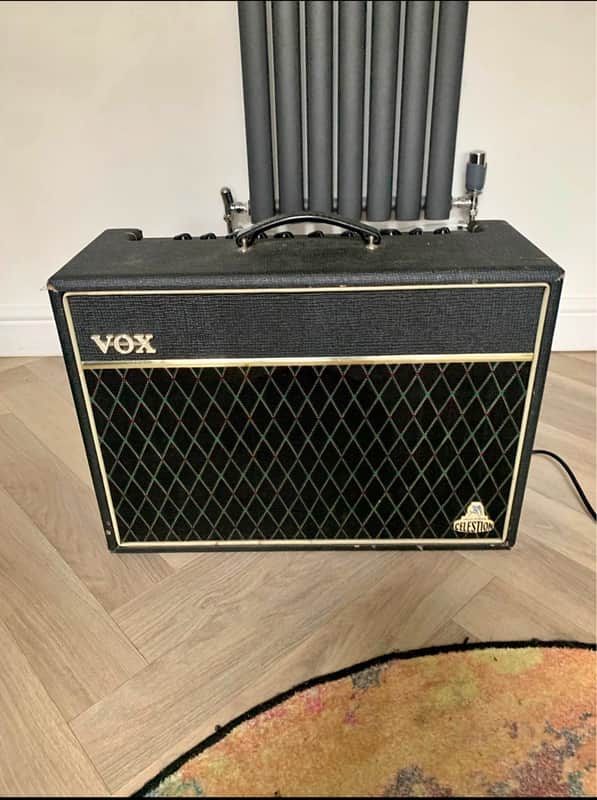 Vox Cambridge 30 Reverb Model V9310 2-Channel 30-Watt 1x10