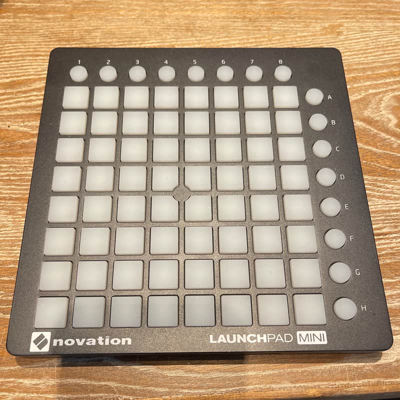 Novation Launchpad Mini MkII image 1