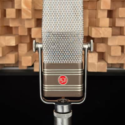 Vintage RCA 44-BX Ribbon Microphone. Excellent, new ribbon! RCA44BX 44BX 44 BX image 3