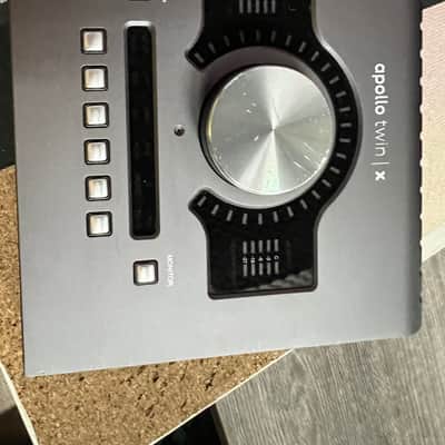 Universal Audio Apollo Twin X DUO Thunderbolt 3 Audio Interface 2019 - Present - Gray image 10
