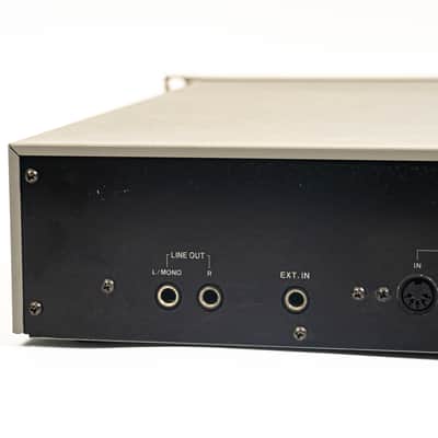 Akai EWI3030m Digital PCM Sound Module for Wind Synthesizer image 10