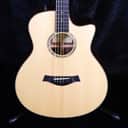 Taylor Baritone 8 String 2010 - Natural