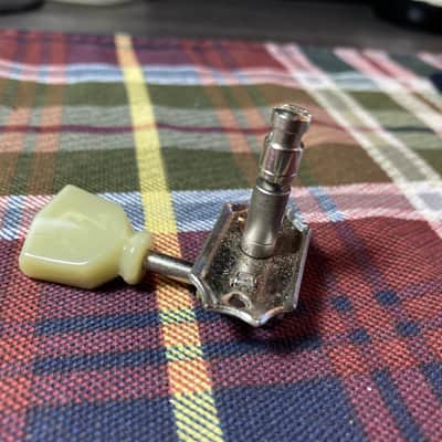Gotoh Tulip Vintage Style Locking Tuning Key Tuner for Gibson, Treble Side image 3