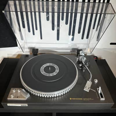 Kenwood KD-3070 Semi Auto Turntable (Vintage Japanese) image 2