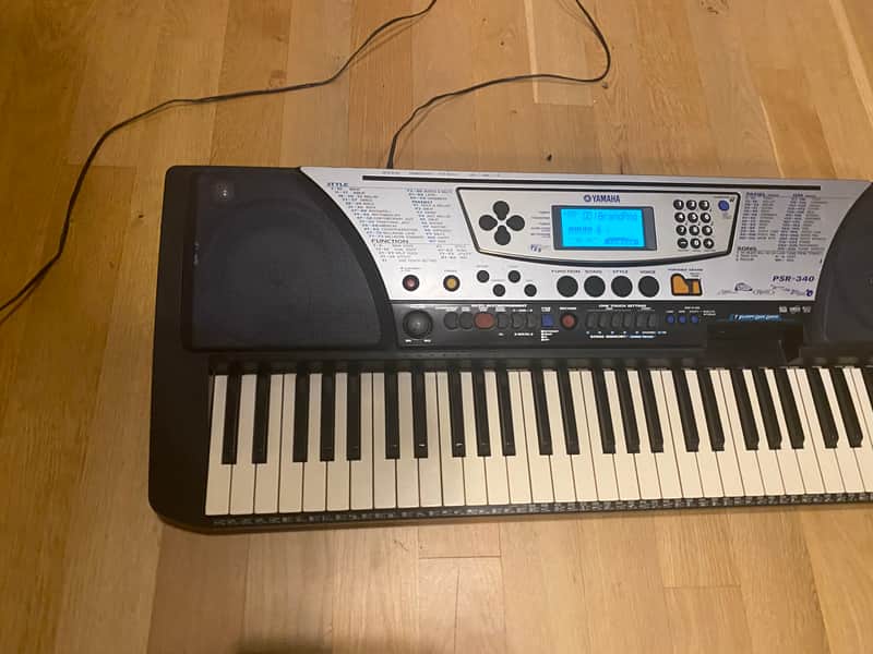 Yamaha PSR 340 keyboard synth | Reverb Canada