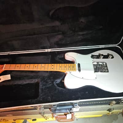 Squire classic vibe 50,s telecaster Blonde see thru over ash body, maple ne k image 1