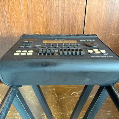 Yamaha DTX900 Trigger Module w/ power supply image 4