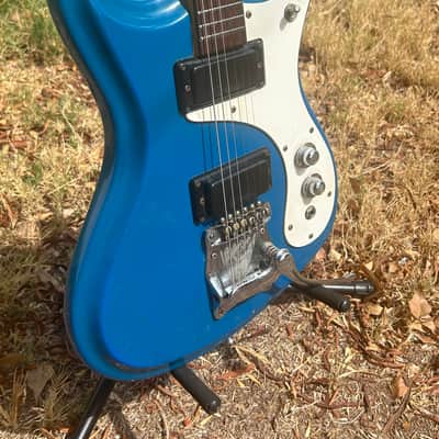 1965 Mosrite Ventures II image 4