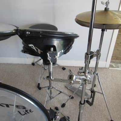 Arbiter Flats Drum Kit with Cymbals, Hardware and Cases image 3