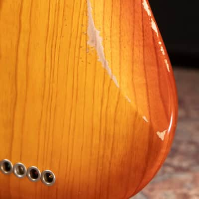 Fender Custom Shop Artisan Maple Burl Relic Jazz Bass - Honey Burst with Hardshell Case image 17