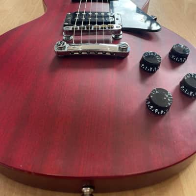 Epiphone Les Paul Studio in Wine Red Finish - Excellent Condition image 5