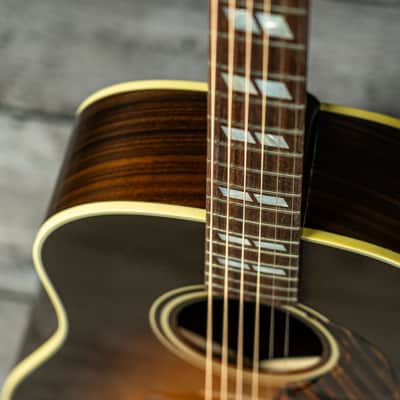 Gibson 1942 Banner Southern Jumbo - Vintage Sunburst image 4