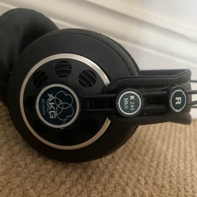 AKG K240 MKII Professional Semi-Open Back Studio Headphones 2010s - Black image 4