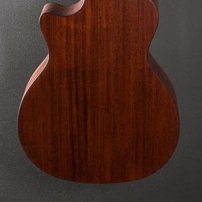 Taylor 324CE Baritone 6 Limited '25 image 4