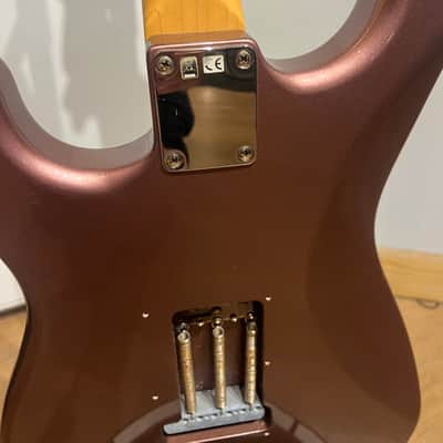 Fender Stratocaster Japan Hybrid 2018 - Burgundy mist image 11