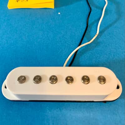 Squier Bullet Single Coil Pickup, NEEDS REPAIR, with Screws and Springs image 12