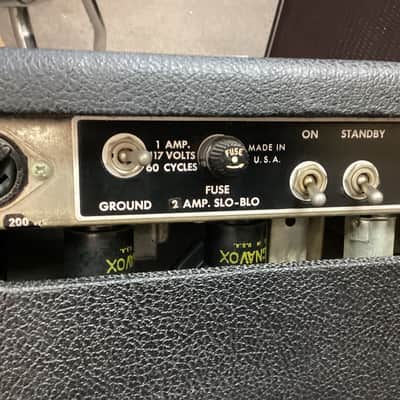 Fender Deluxe Reverb 2-Channel 22-Watt 1x12" Guitar Combo 1965 - Black Panel image 12