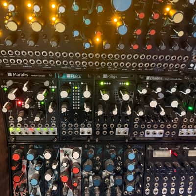 Immagine Modular Masterpiece 10 Years in the Making [48 Modules, Custom Case, Cables, Power, Keystep Pro...] - 5