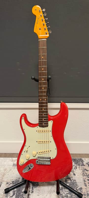 Fender American Vintage II '61 Stratocaster Left-Handed 2022 - Present - Fiesta Red