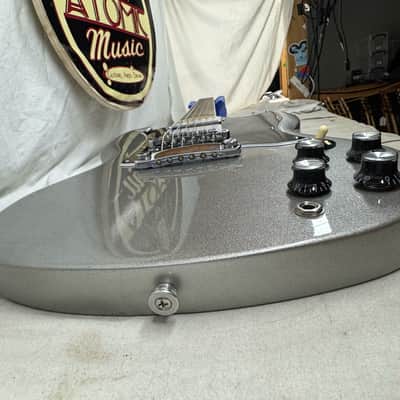 Gibson SG Standard Guitar 2023 - Silver Mist image 18