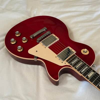 Gibson Les Paul Standard - Heritage Cherry Red - Eric Clapton, George Harrison "Lucy" Vibe - Free Pro Setup image 3