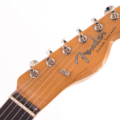 Fender Limited Edition Vintera III Early '60s Custom Telecaster 2025 - 2026 - 3-Color Sunburst 3554gr image 4