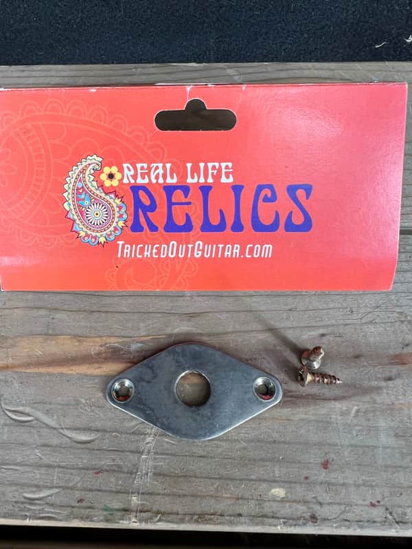 Real Life Relics Aged Nickel Curved Diamond Jack Plate With Screws    [DP6] image 1