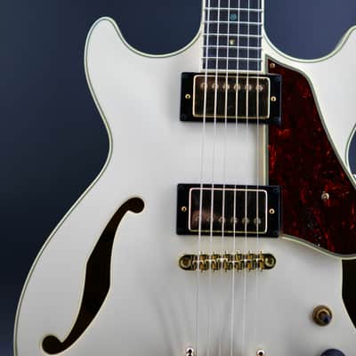Ibanez AMH90-IV Artcore Expressionist Ivory image 3
