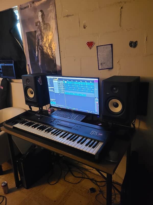Ensoniq EPS 16 Plus Digital Sampling Workstation 1990 - Black image 1