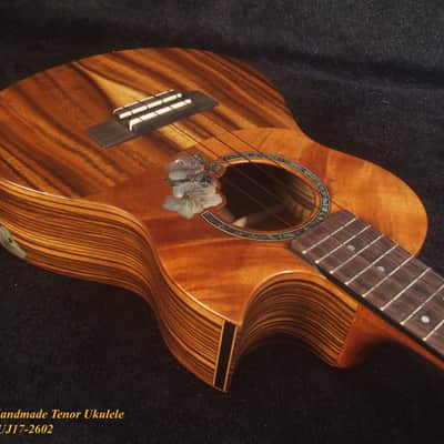 Handcrafted Tenor Ukulele, Solid Hawaiian Koa & Acacia, Hibiscus Soundhole, Worth String, Soft-bag, Bruce Wei UJ17-2602 image 7