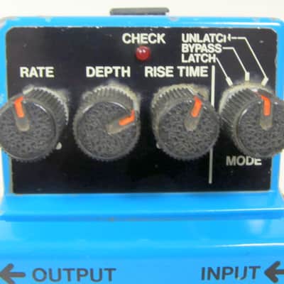 Used Boss VB-2 Vibrato (Black Label) 1982 - 1986 - Blue Made in Japan Excellent image 10