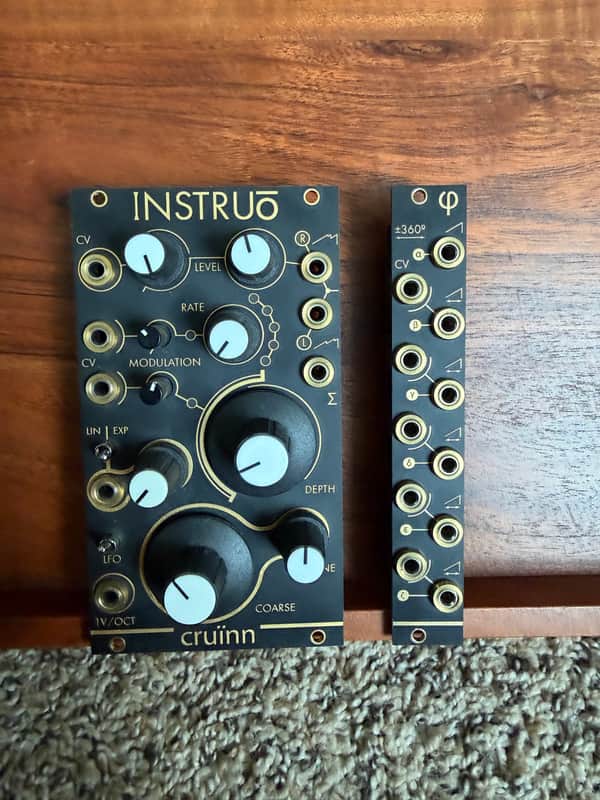 Instruo cruinn Eurorack Synthesizer Module