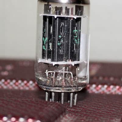 SYLVANIA JAN 5687 WA E182CC BLACK PLATE DUAL SUPPORT O GETTER COPPER GRID POST TEST NOS++ VINTAGE 1960'S image 1