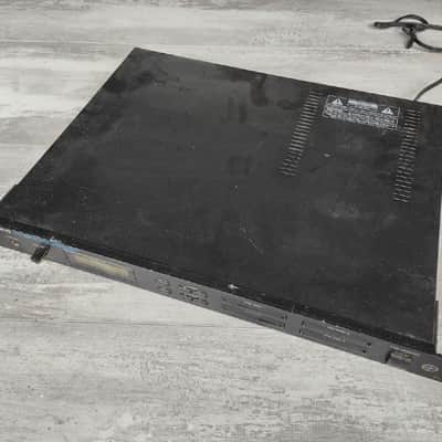 Roland R-8M Total Percussion Sound Module