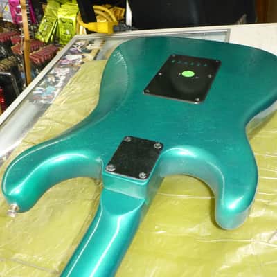 Applause HSS , Strat Style : 2 Vol, 1 Tone , 5 Way Switch , Mini Toggle Locking Tremolo - Re-Painted Crackle Green image 12