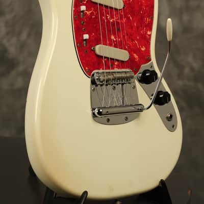 1967 Fender Mustang White image 7