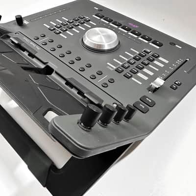 Avid Pro Tools Dock 2010s - Black w/ Apple 2020 iPad 8 10.2 in Retina (A2270) image 9