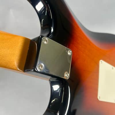 2023 Fender Vinterra II 60s Stratocaster W/Gig Bag - Sunburst image 17
