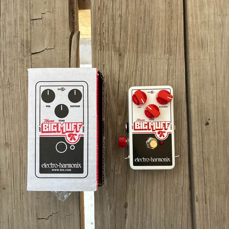 JHS Electro-Harmonix Nano Big Muff Pi with 