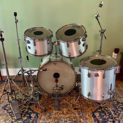 Tama Imperialstar 70's 80's Drum Set 4 Piece Silver Wrap Made in Japan image 2