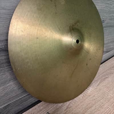 Vintage Zildjian Avedis Crash Cymbal 16” 1960s Cymbal #2667 image 2