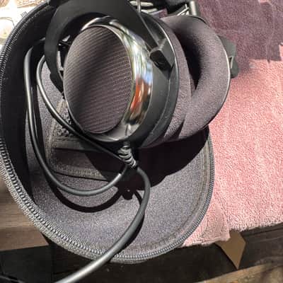 Beyerdynamic T 90 Chrome Special Edition 2014 - Chrome/Black image 5