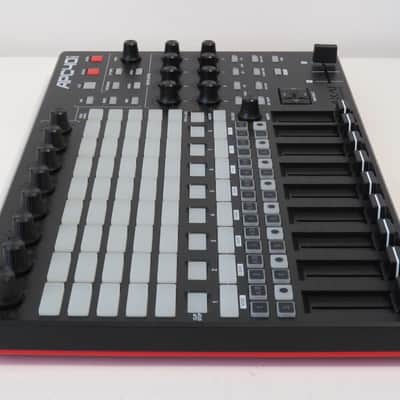 Akai APC40 MKII Ableton Live Performance Controller – Boxed image 2