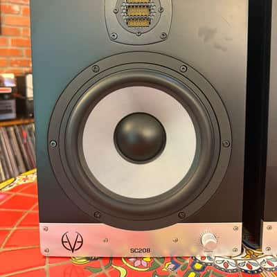 Eve Audio SC208 8" Active Studio Monitor - Pair 2012 - Present - Black image 3
