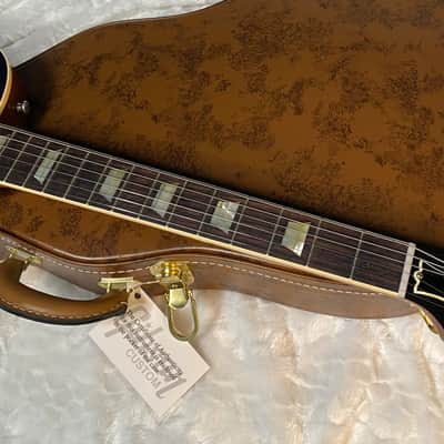 NEW! Gibson Custom Shop Murphy Lab '56 Les Paul Dark Purple SPARKLE Top Reissue - Ultra Light Aged - 8.8 lbs - Authorized Dealer - G05466 image 5