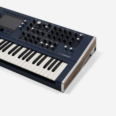 Waldorf Quantum MK2 61-Key Hybrid Synthesizer 2023 - Present - Blue image 2