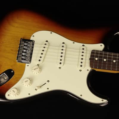 Fender Made in Japan Traditional Stratocaster XII - 3CS (#737) image 15